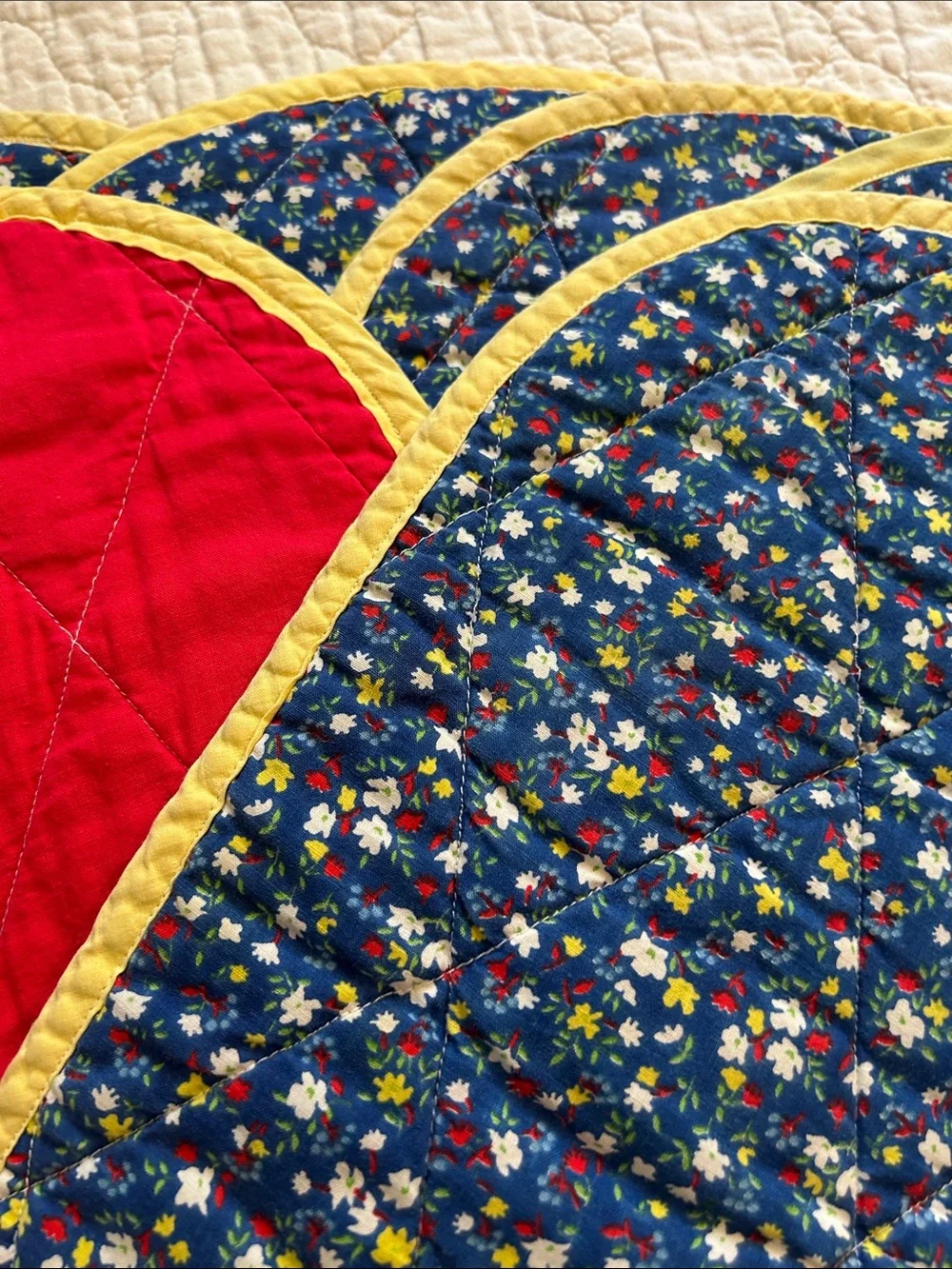6 Vintage Reversible Quilted Placemats